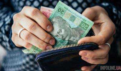 Долги по зарплате увеличились на 2,1%