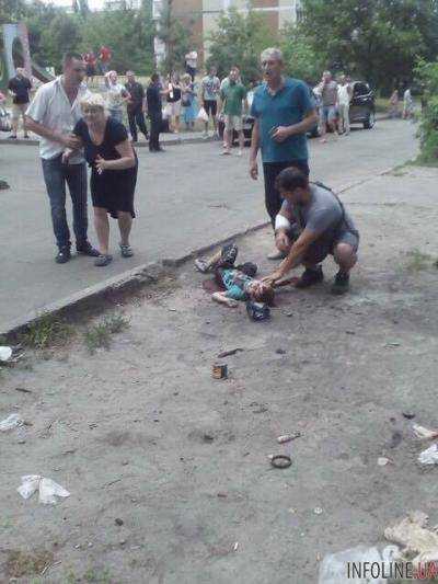 Один ребенок в коме после взрыва авто в Киеве