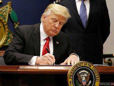 Трамп подписал указ о прекращении практики развода семей нелегальных иммигрантов
