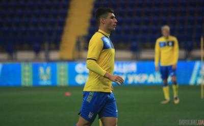 Полузащитник сборной Украины забил гол со штрафного в розыгрыше Лиги Европы