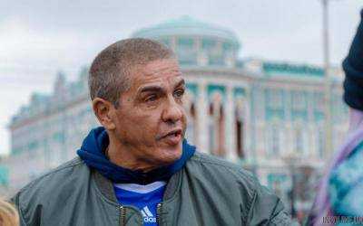 Скандальный визит: известного французского актера избили в московском караоке