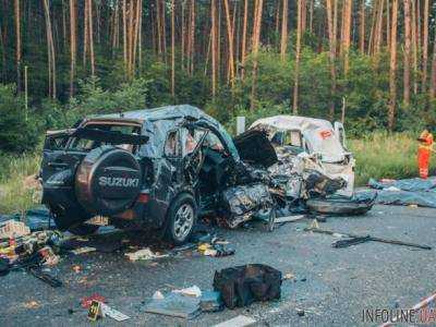 Под Киевом кровавое ДТП: погибли четыре человека, трое получили ранения