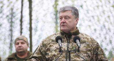 Порошенко назвал количество участников боевых действий на Донбассе