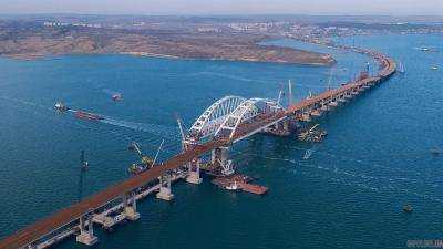 Правительство внесет на рассмотрение СНБО новые санкции из-за строительства Керченского моста