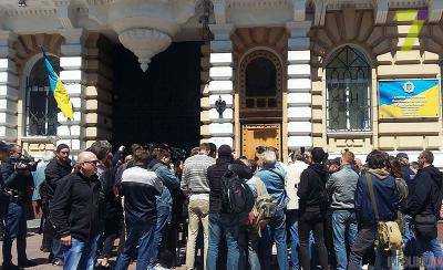 У стен полиции в Одессе устроят акцию из-за покушения на Михайлика