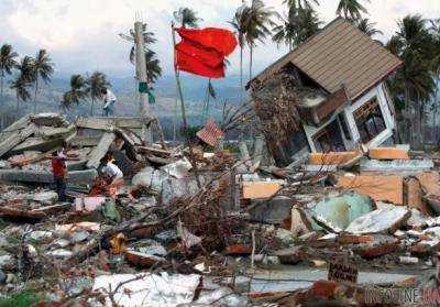 Ущерб от землетрясения в Индонезии составил не менее 911 млн долларов США
