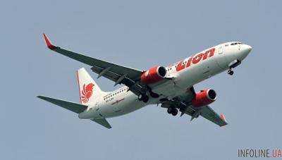 Пассажирский Boeing 737 разбился после вылета из Джакарты