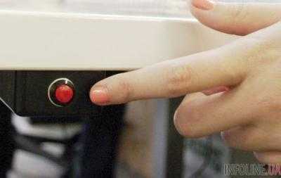 В учебных заведениях Харькова планируют установить тревожную кнопку