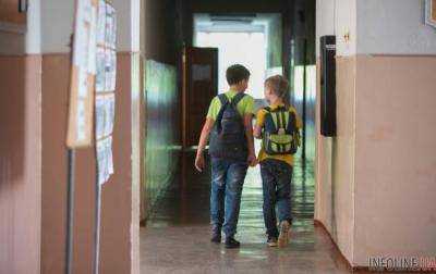 В Запорожье весь класс учеников отказался приходить в школу