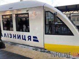 "Укрзализныця" начала отменять экспрессы в аэропорт Борисполь