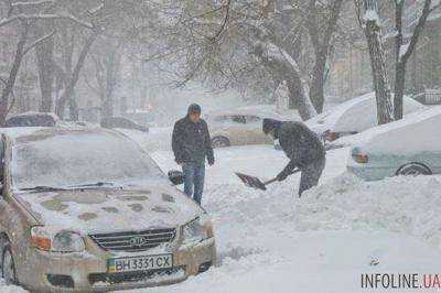 Непогода в Киеве: автомобили завтра лучше оставить дома