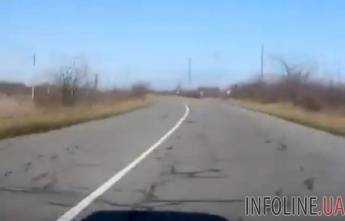 Из Кирилловки в Акимовку: в сети показали дорогу во время военного положения