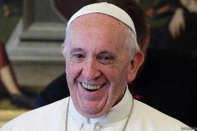 Папа Римский поздравил с Рождеством христиан и призвал их к миру в Украине