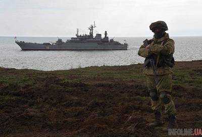 В аннексированном Крыму проходят учения российской армии