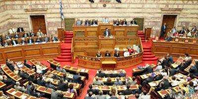 Премьер Греции инициирует вотум доверия его правительству