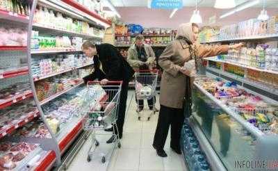 Скандал с магазином в Харькове поверг в ужас: «Полнейшая антисанитария»