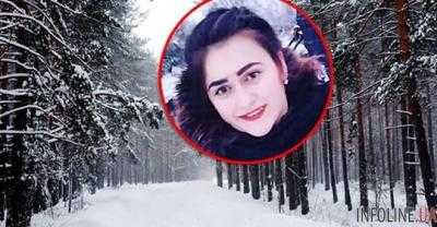 Замерзла в лесу: журналисты показали место гибели девушки и прошли по ее пути