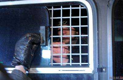 Полиция отпустила задержанных активистов, они едут давать показания в ГБР