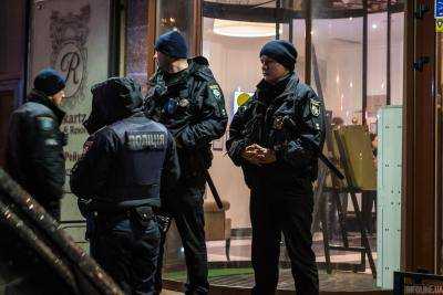 В центре Днепра полиция и спецназ: в отель Reikartz зашел мужчина с автоматом