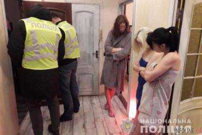 В Киеве разоблачили бордель, замаскированный под массажный салон
