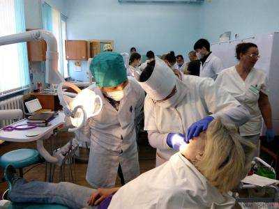 Экзамены для студентов-стоматологов перенесли с февраля на апрель