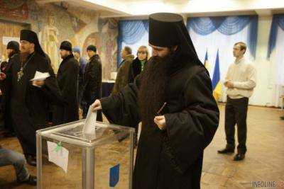 Священники активно включились в агитацию на выборах