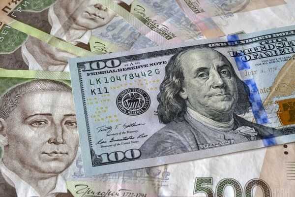 Украину ждет новый курс доллара