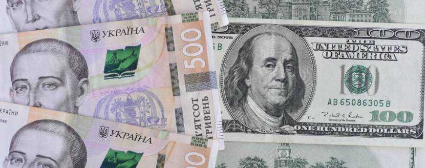 Курс доллара неожиданно вырос в обменниках Украины