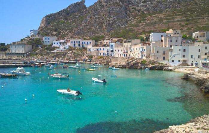 Сицилия обещает туристам оплатить билеты и гостиницу – подробности