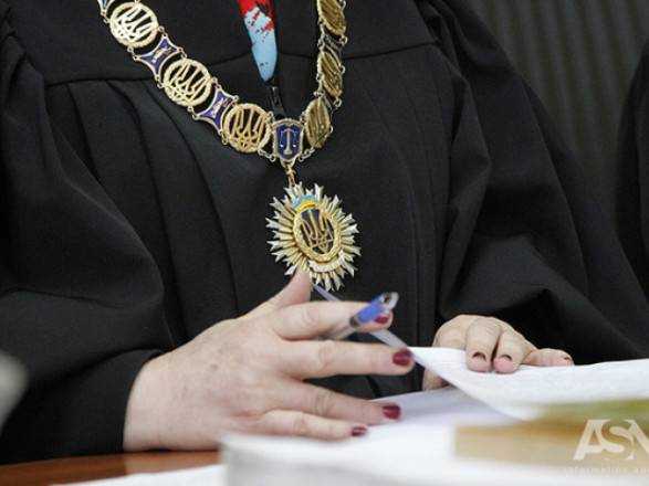 В Украине около 2 тысяч вакантных должностей судей
