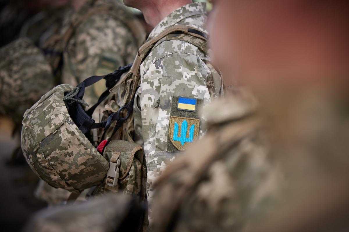 В українській армії з'являться інструктори мовної підготовки