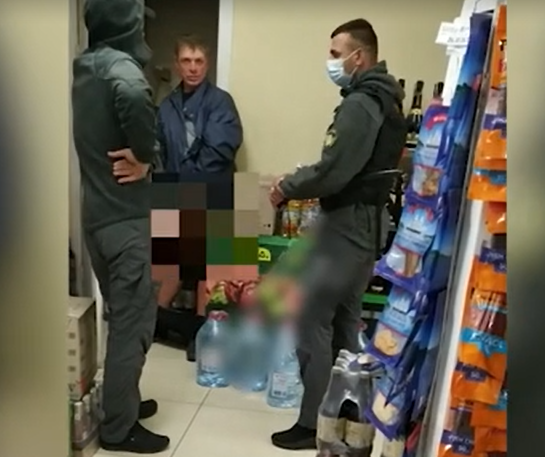 В Одесі чоловік у магазині намагався "розплатитися" статевим органом