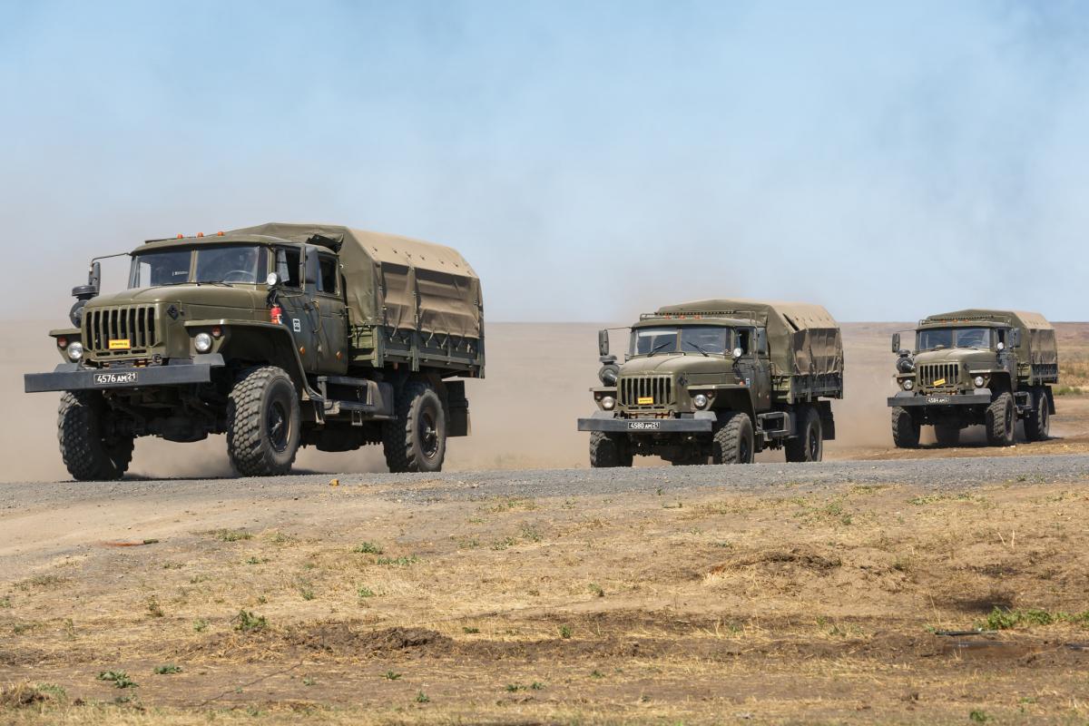 росія стягивает войска с техникой к украинской границе в беларуси