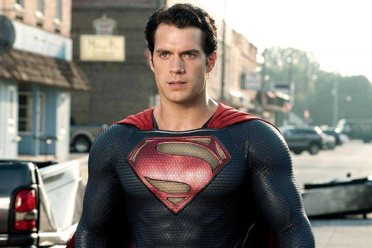 Генрі Кавілл офіційно оголосив про повернення до ролі Супермена