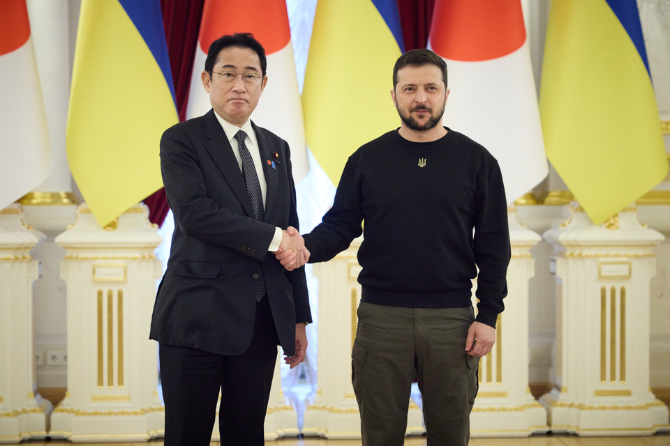 Зеленский встретился с премьером Японии: обсудили усиление сил обороны Украины
