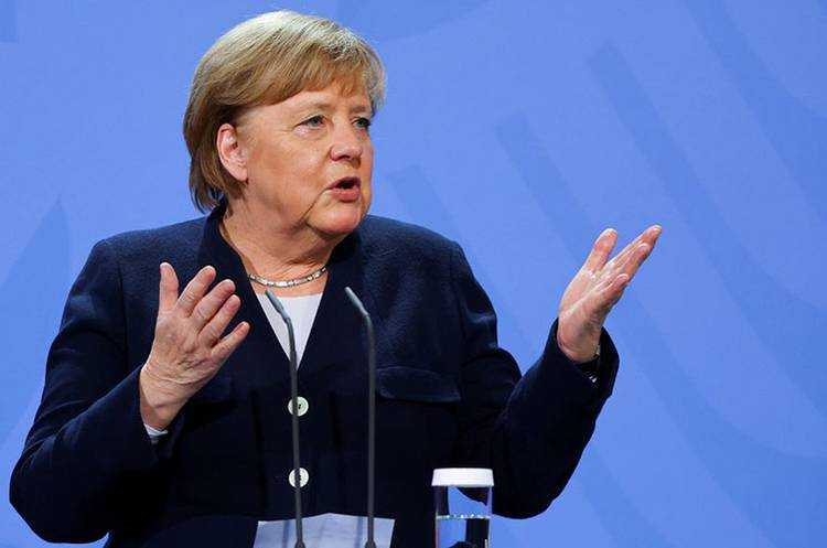 Глава Мін'юсту ФРН вважає, що Меркель несе відповідальність за війну