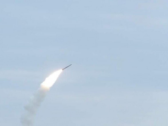 Оккупанты запустили по Украине более 20 крылатых ракет. Силы ПВО уничтожили 12 - Залужный