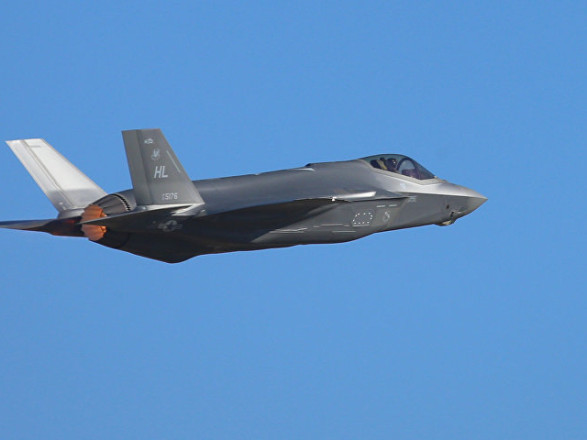 Только половина истребителей F-35 готова к выполнению задач – Bloomberg