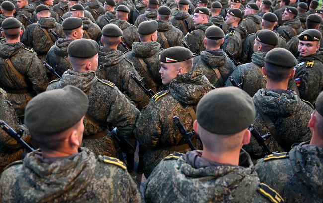 РФ потеряла в Украине минимум половину своих десантных войск, - британская разведка