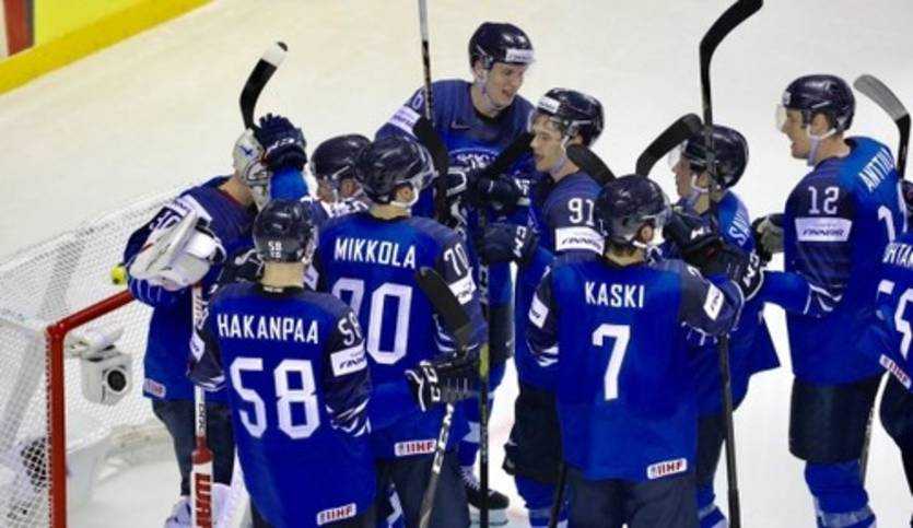 ЧМ по хоккею: Словакия проиграла финнам, Чехия добыла вторую победу