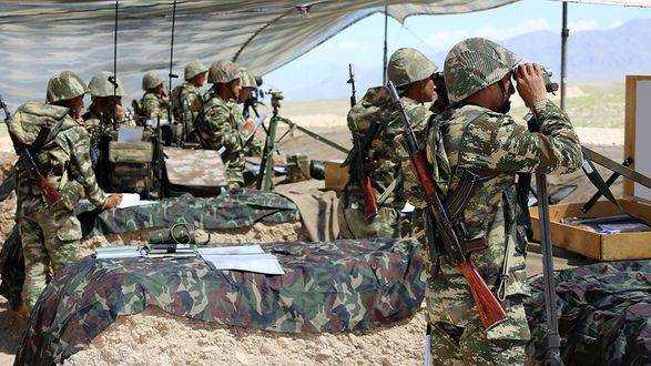 Азербайджанська армія почала масштабні військові навчання