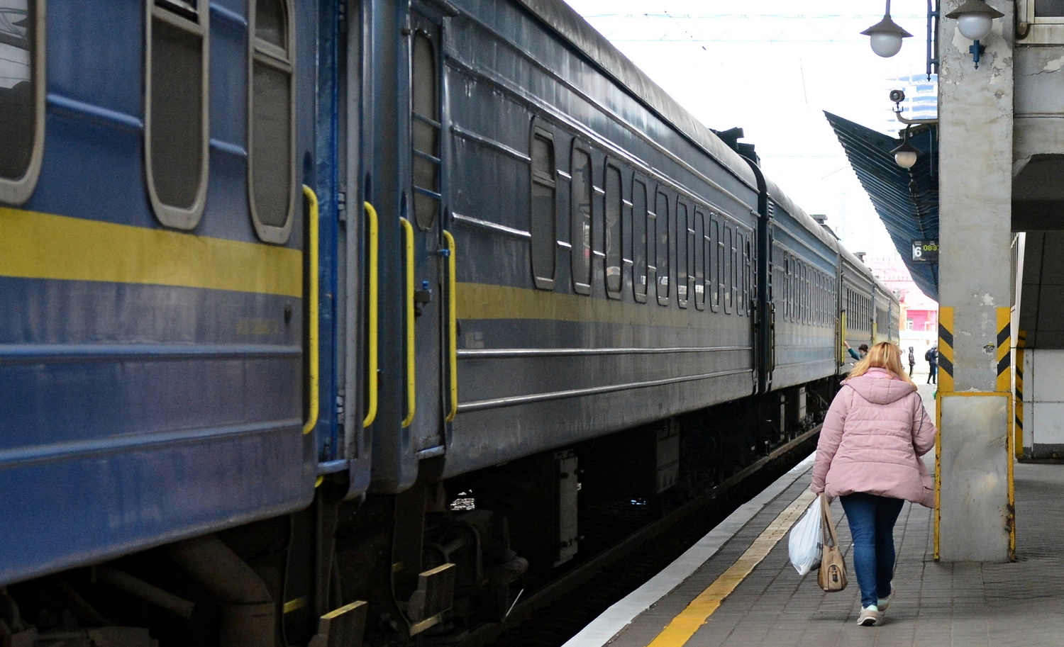 Не только эвакуационные. УЗ восстанавливает движение поездов до Покровска (дата и расписание)