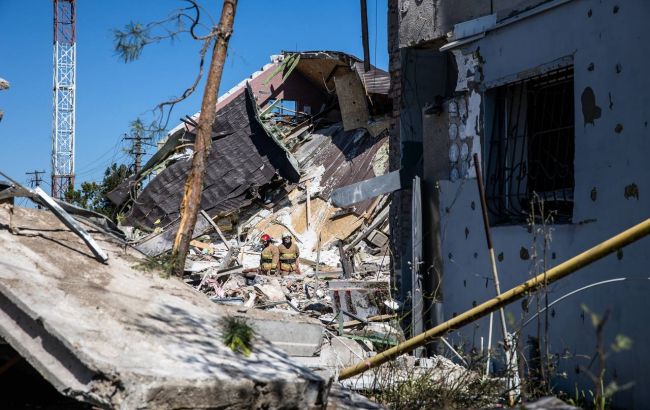 Удар по дому под Днепром. Россияне цинично врут об уничтожении цеха с беспилотниками