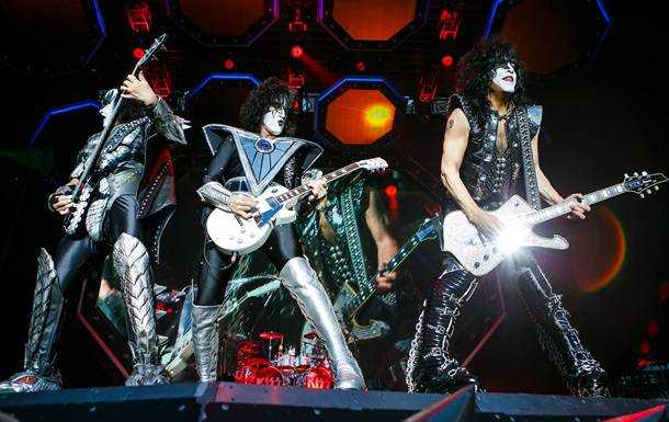 Kiss впервые выступили в Киеве