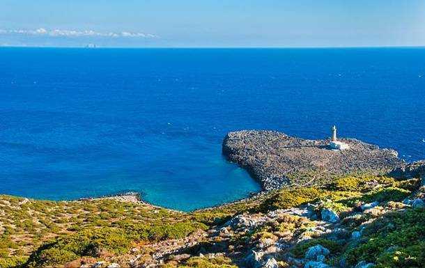 В Греции ищут жителей на "райский остров"