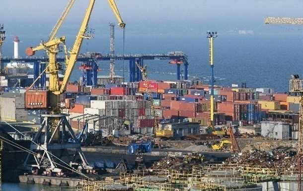 Украина увеличила "дыру" во внешней торговле