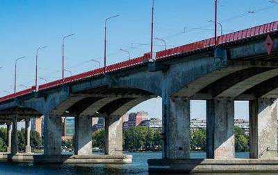 Отремонтированный мост в Днепре проверили инженеры: все плохо