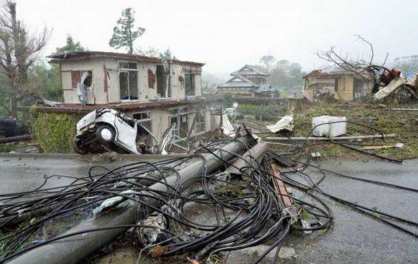 На Японию обрушился сверхмощный тайфун