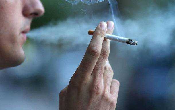 В Киеве оштрафовали более 1000 курильщиков в запрещенных местах