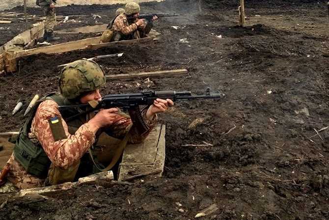 Донбасс: 15 обстрелов за сутки и 2 погибших, оккупанты получили ответ